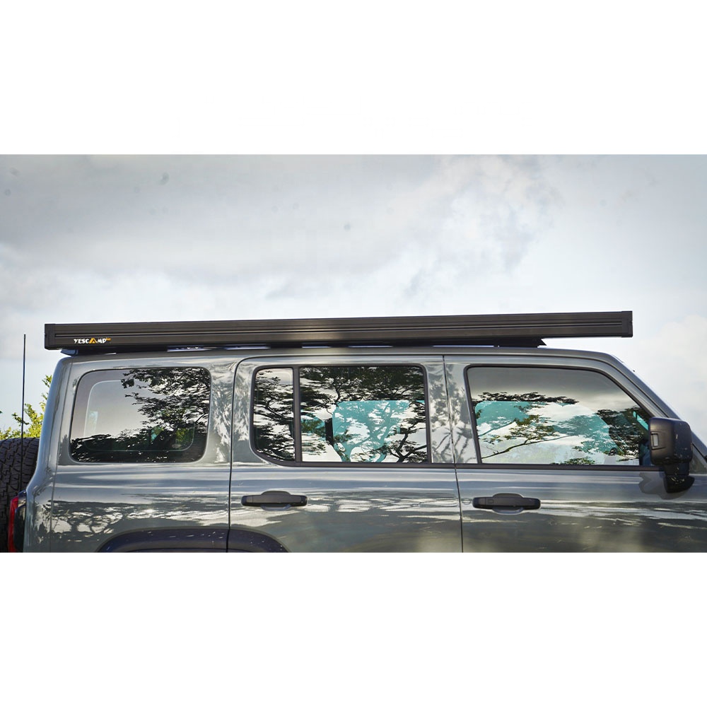 Outdoor Camping Awning - 4X4 4WD SUV用格納式カーサイドオーニング、屋外キャンプ用品、カールーフトップサイドオーニング、販売中