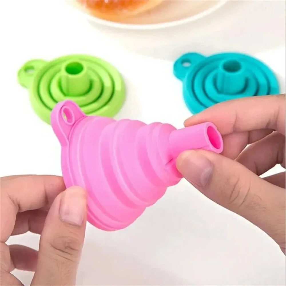 10個の折りたたみ式シリコンキッチン漏斗セット – 折りたた - Collapsible Water Bottle のレビューと価格